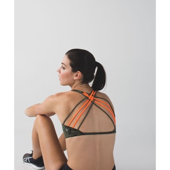 Lululemon Free To Be *Wild Bra Ziggy Snake Fatigue Green Gator Pizzaz Size 6 - Picture 4 of 9